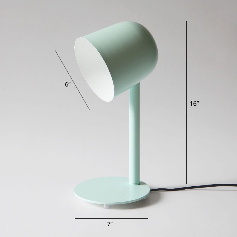 Novedad Macaron Bell Tono Nightsand Metal 1 Bulbo Lámpara de mesa de dormitorio para niños
