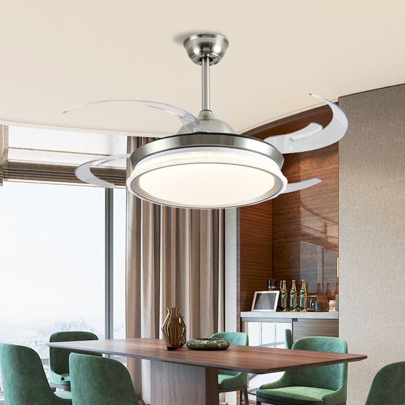Acrylring Deckenlüfter Beleuchtung zeitgenössischer LED Esszimmer Semi Flush Mount Light in Silber mit 4 klaren Klingen, 42 "W.