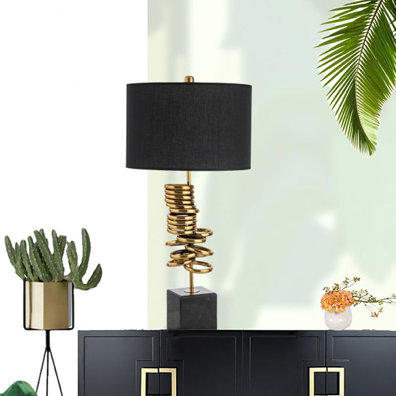 Luz de la mesa de la sala de estar de batería Mármol de la lámpara de noche posmoderna de 1 cabeza en negro con sombra de tela
