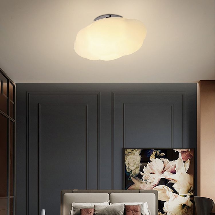 LED White Ceiling Light Modernism Flush Mount Lighting for Restaurant Foyer