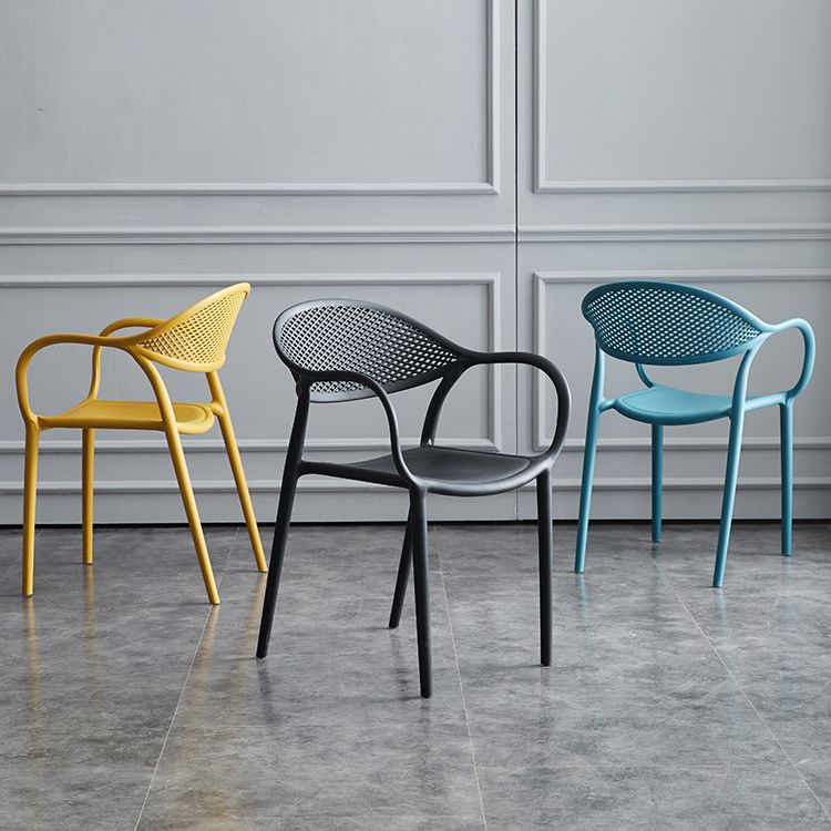 Chaise de fauteuil en plastique contemporain Open Danding Dining Dining Side Claid for Kitchen