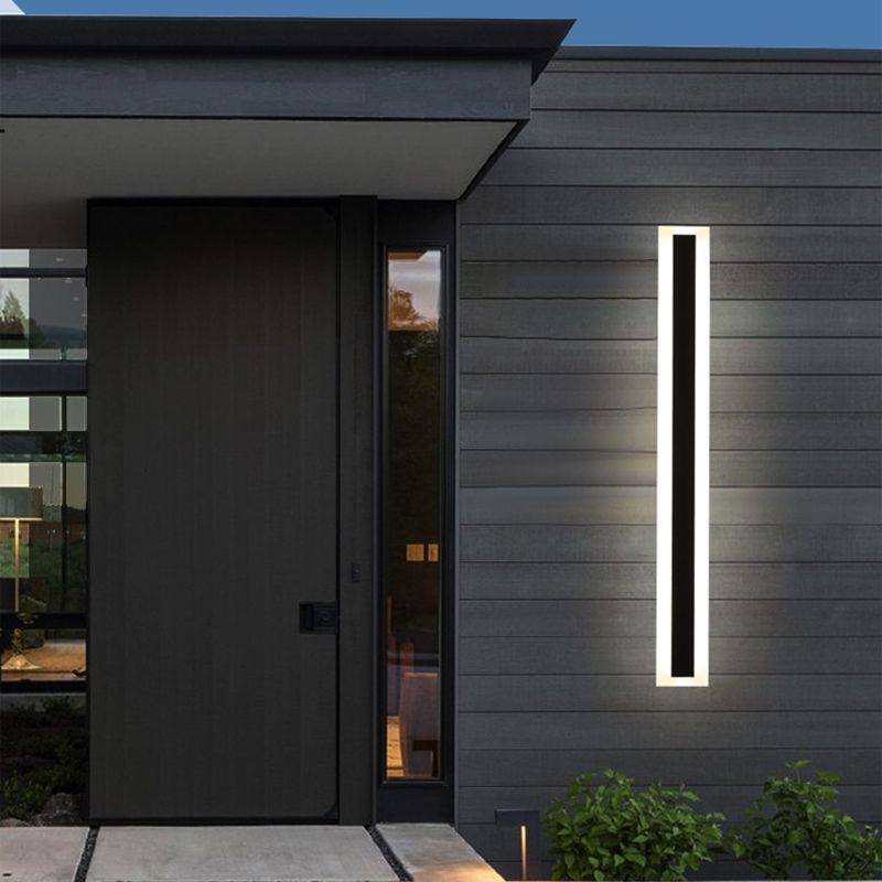 Metal Linear Shape Wall Light Modern Style 1-Light Wall Light Sconces in Black