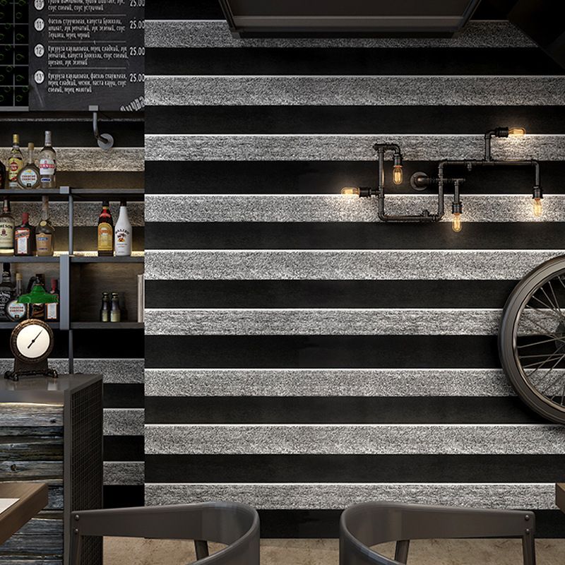 Black and Grey Simple Horizontal Stripes 33' by 20.5" Non-Pasted Stain-Resistant Wallpaper