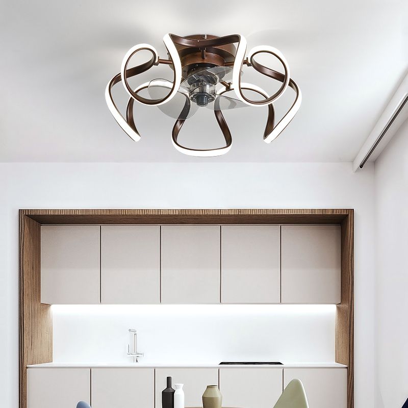 Metal Twist 7 Blades Deckenlüfter Lampe Einfacher Stil 19,5 "breites LED -Halbflush -Leuchte mit Fernbedienung