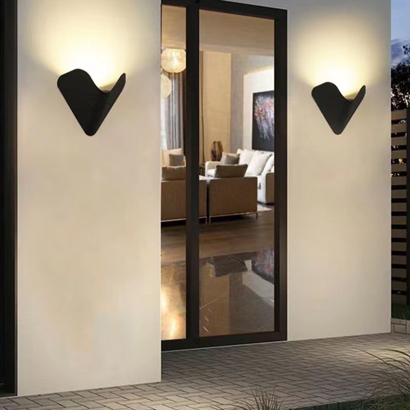 Modern Style Triangle Shape Wall Sconce Metal 1 Light Sconces for Outdoor