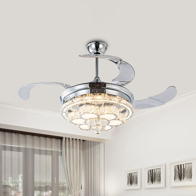 Crystal-ingelegde Chrome Fan Light Kit Floral 3-Blade Modernistische LED Semi Mount Lighting, 19,5 "breedte