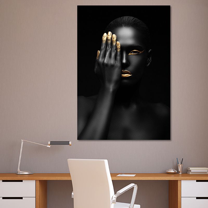 Beautiful African Female Model Canvas Living Room Fashion Wall Art in Black, Texture