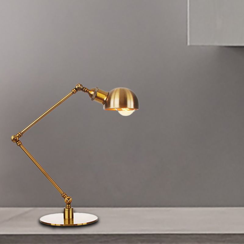 Lámpara de mesa de sombra de tazón dorada con estilo industrial 4 "/8.5" W 1 Lighting de mesa de metal ligero con brazo ajustable