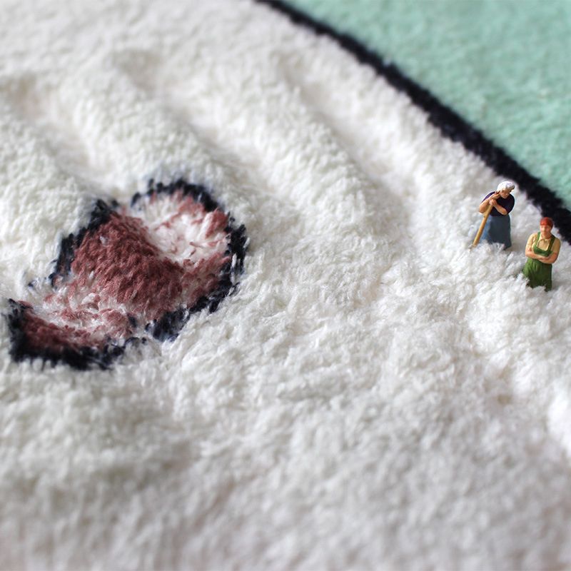 Brown Modern Carpet Polyester Line Carpet Non-Slip Backing Carpet for Home Decor