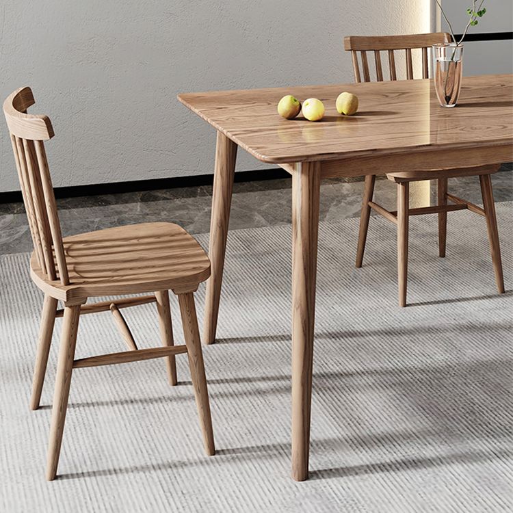 Legno rettangolo in tavolo da pranzo marrone Tavolo di cenere moderno con 4 gambe per il ristorante