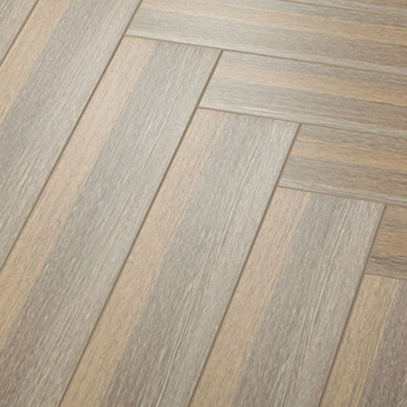 Textured Laminate Flooring Wooden Rectangular Fireproof Stain Resistant Click Laminate