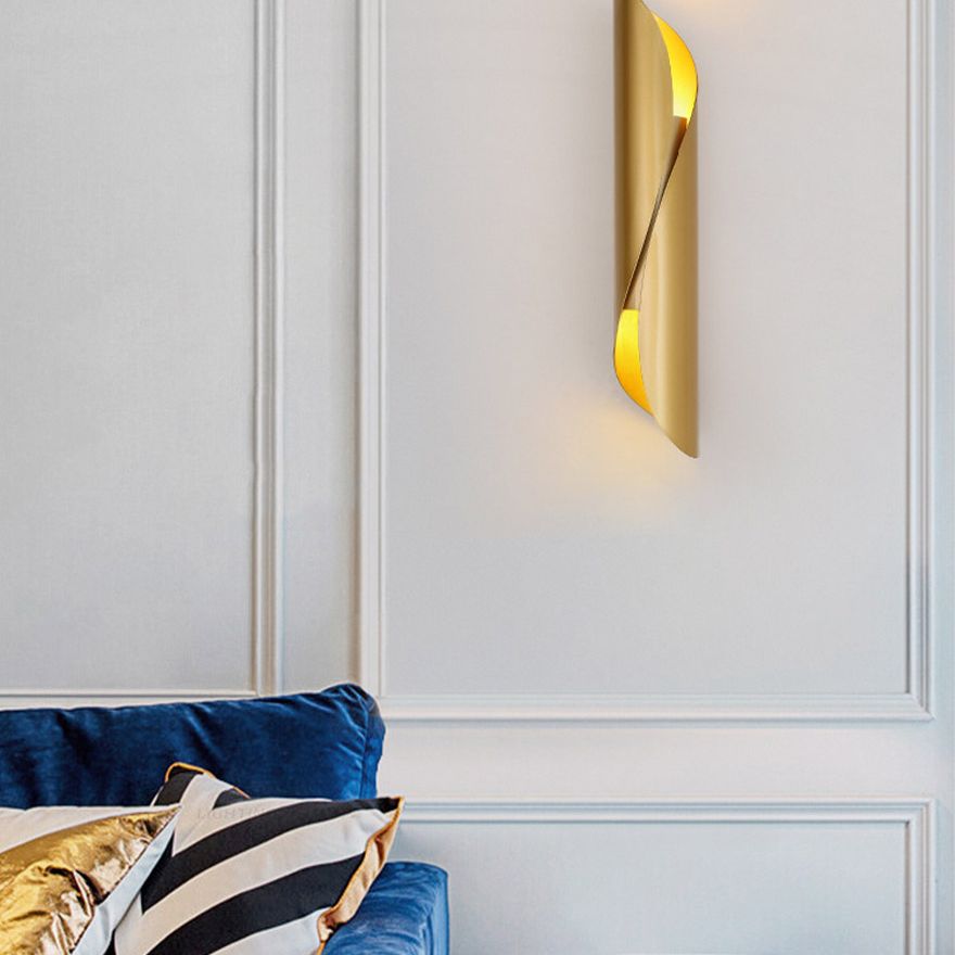 Modern Luxury LED Wall Lamp Wrought Iron Cylindrical Wall Sconce for Interior Spaces