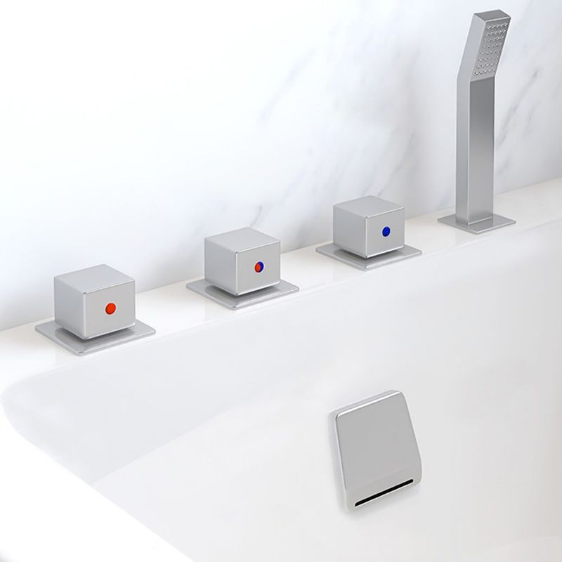 Freestanding Acrylic Bathtub Modern Stand Alone Soaking Tub with Slotted Overflow Drain