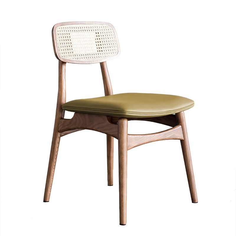 Silla de comedor de madera tradicional, silla sin brazos, silla de comedor de mimbre para uso en restaurantes