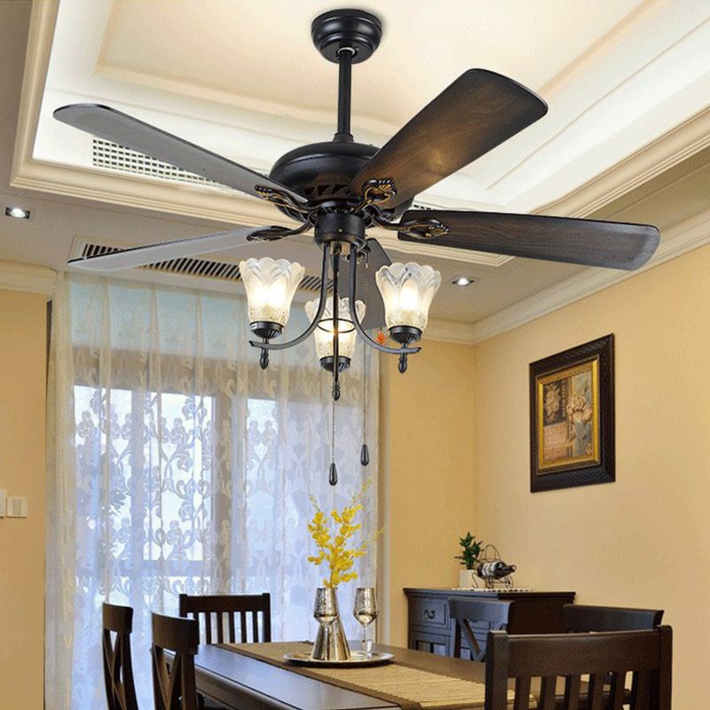 Luz de ventilador colgante metálico de 5 palas de 5 luces de 5 luces en negro, 52 "de ancho