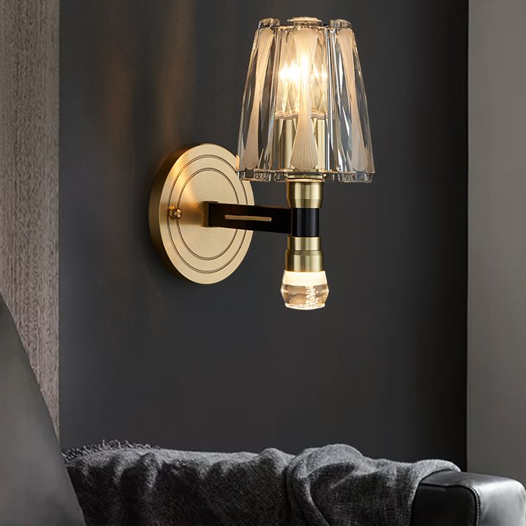 Lampada a parete in cristallo in rame a bulbo singolo 8,3 "H Brass Brass Bed Sconce Sconce Secondo