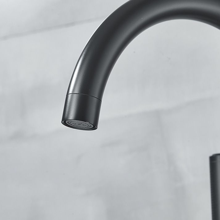 Modern High Arc Faucet Brass Floor Mounted Free Standing Tub Filler Faucet