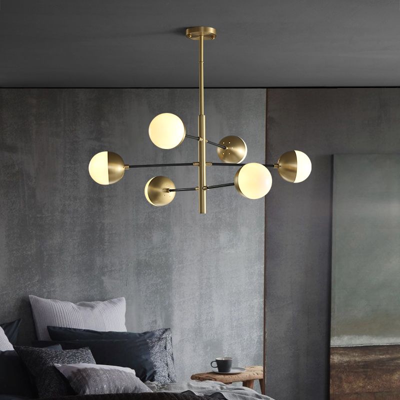 Lampadella in ottone in ottone in stile post-moderno in metallo + glass sfera di stile molecolare accompagnamento in oro