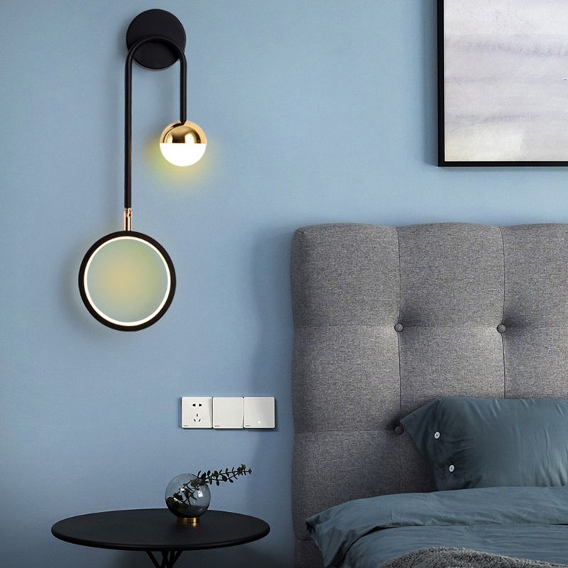 Contemporary LED Wall Light Black Metal Lighting for Living Room