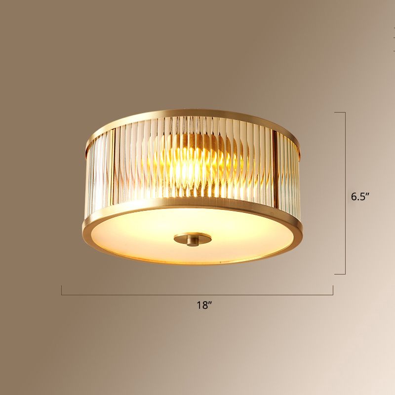 Gold-Finish 4-Licht Deckenbefestigung Kolonialstil Frosted Glas Schüssel geformtes Flush Mount Licht