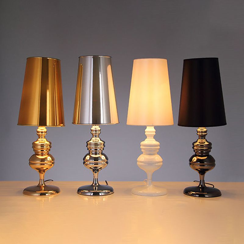 Postmodern Metal Table Lamp 1-Light Desk Light with Metal for Bedroom