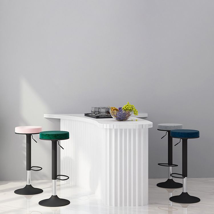 Glam Liftable Rotatable Counter Stool Steel Cafe Bar Stool with Velvet Cushion and Pedal