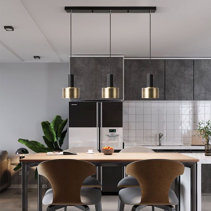 Lampe suspendue noire à 3 légers dans un pendentif en métal de style luxe moderne Lumière en métal pour salle à manger