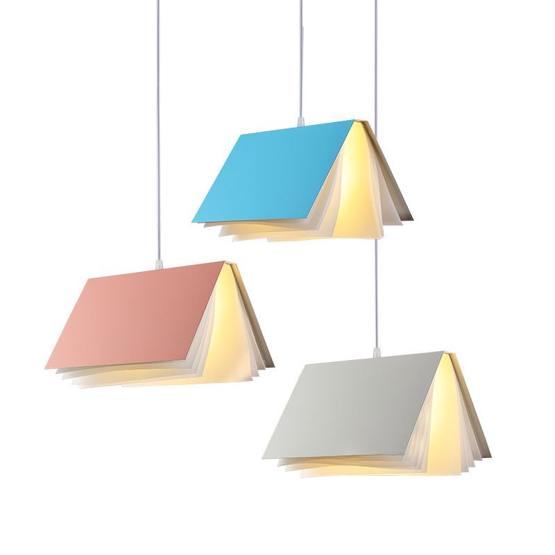 Lámpara de colgante de macarrones de hierro ligero de color colgante artístico moderno con telas