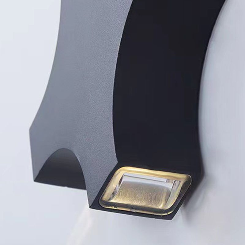 LED Wall Lamp Modern Style Wall Mount Lamp with Aluminum Shade for Bedroom