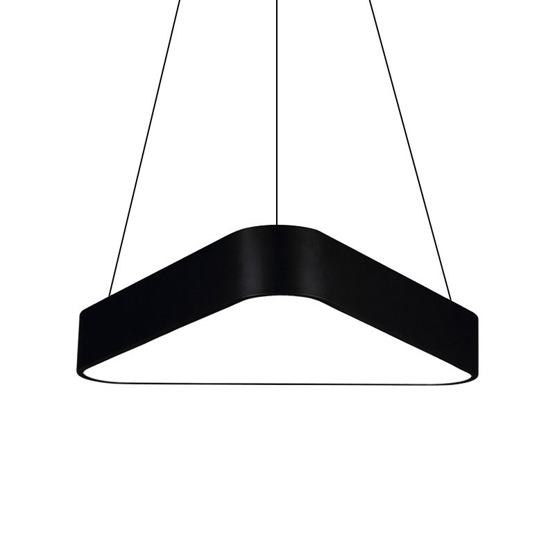 18 "/23.5" Longing de suspensión de triángulo de metal largo LEJ MODERNA LED/NEGRO/NEGRO/plateado en luz blanca/cálida