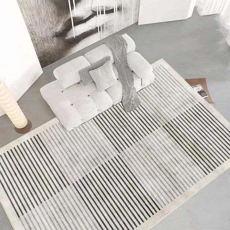Grey Modern Area Rug Stripe Pattern Polyester Area Carpet Non-Slip Backing Rug for Living Room