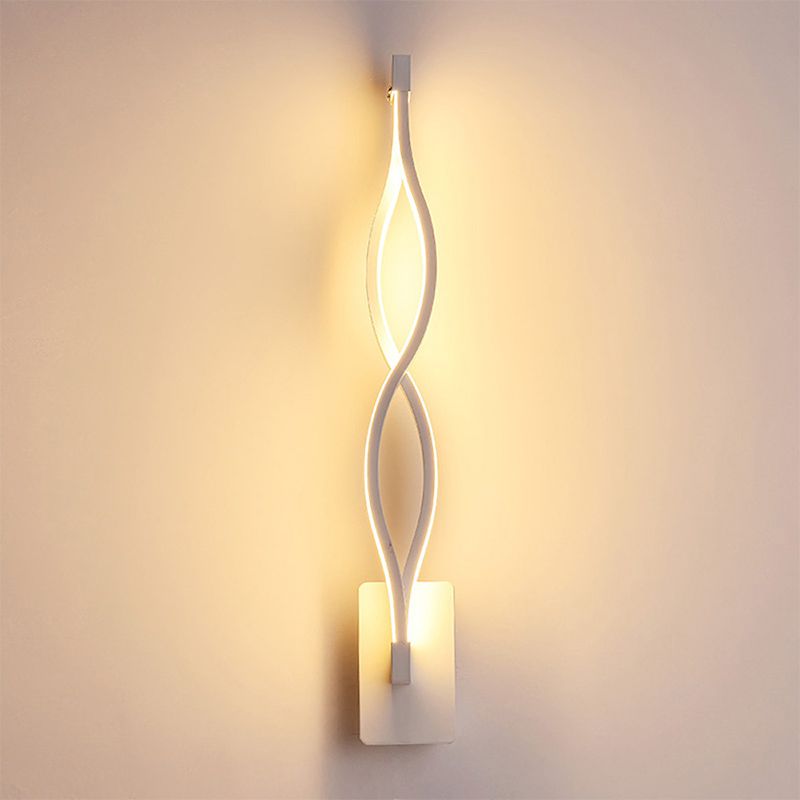 Moderne Style Twist Wall -Lampe Metall 2 Lichter Wandbeleuchtung für Schlafzimmer Wohnzimmer