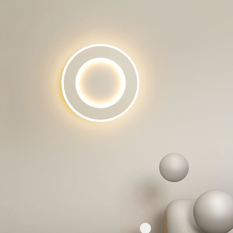 Geometric Shape Metal Wall Sconce Modern Style 1-Light Wall Mount Lighting