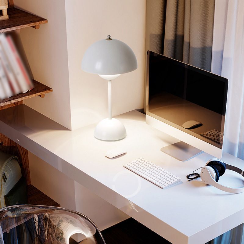 Macaron Style Table Lamp 1-Light Simple Desk Light for Living Room