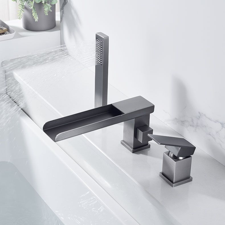 Modern Deck Mounted Copper Roman Tub Faucet Low Arc Tub Faucet Set
