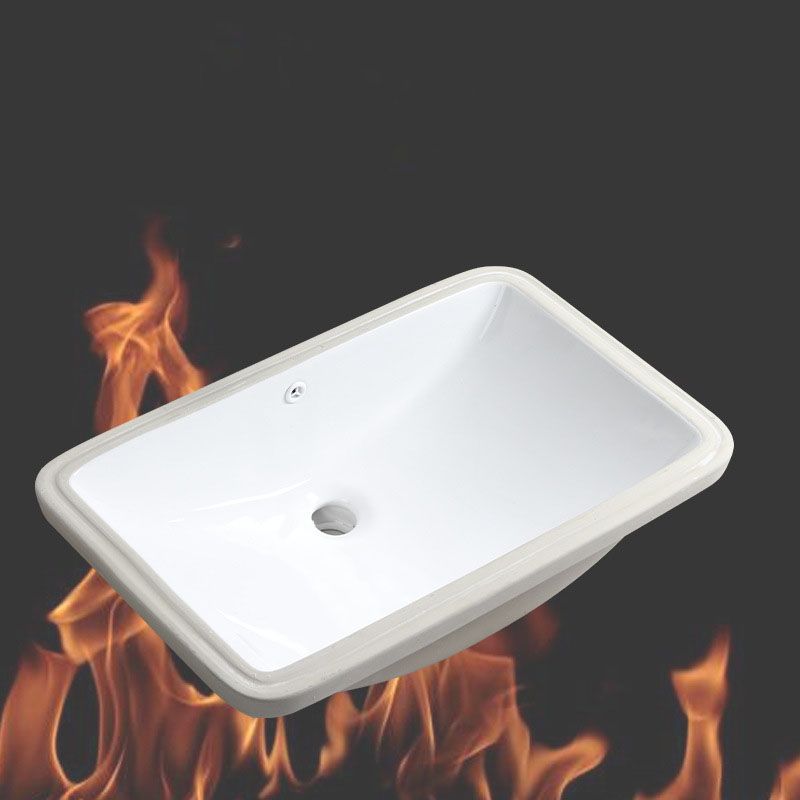 Modern Porcelain Bathroom Sink Undermount Bathroom Sink in White(Not Including Faucet)