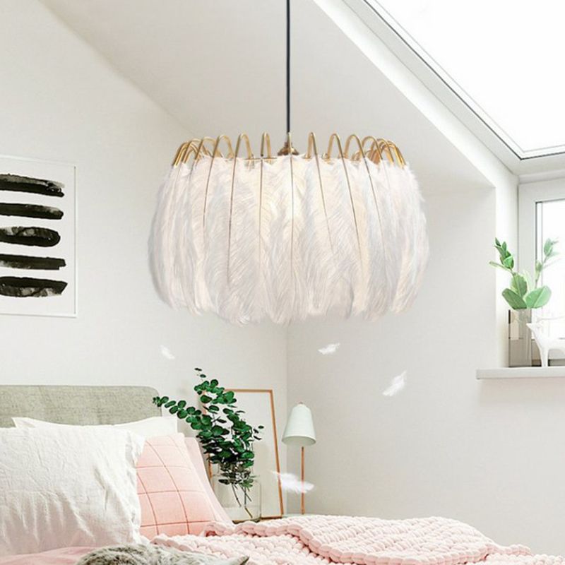 Ostrich Feather Ceiling Chandelier Modern Creative White Hanging Ceiling Light for Girl Bedroom