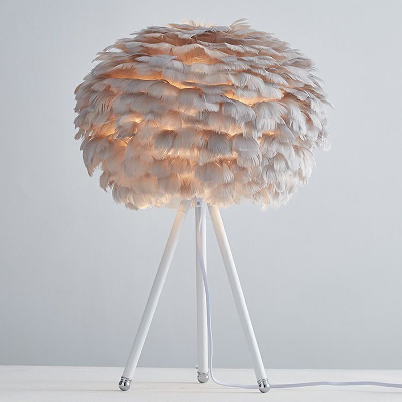 Feather Sphere Table Lighting Nordic 1��Head Nightstand Lamp with Metallic Tripod for Living Room