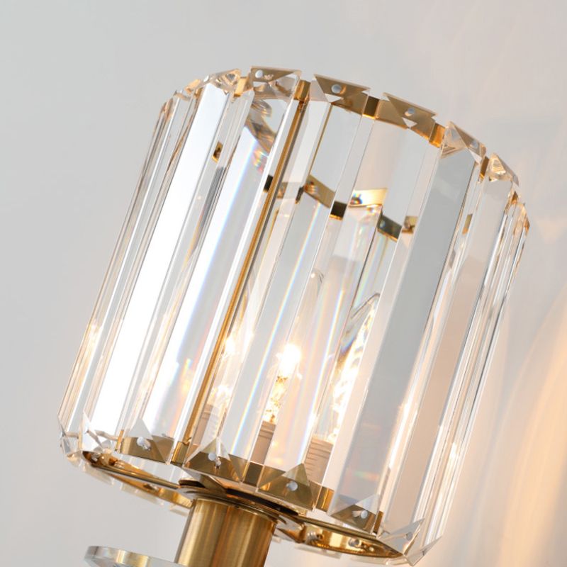 Lámpara de pared de oro de cristal en moderna luz de pared de metal de electroplacas de estilo artístico para dormitorio