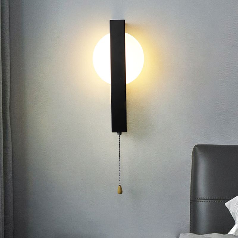 Nordic Metal Wall Light Straight Rotatable LED Wall Sconce for Living Room