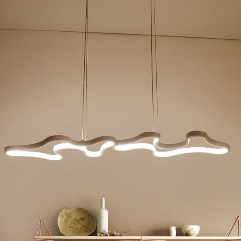Moderne Twist -Acryl -Decke Anhänger LED -LED -Lampe in warmem/weißem Licht mit innerem/äußeren Glühen