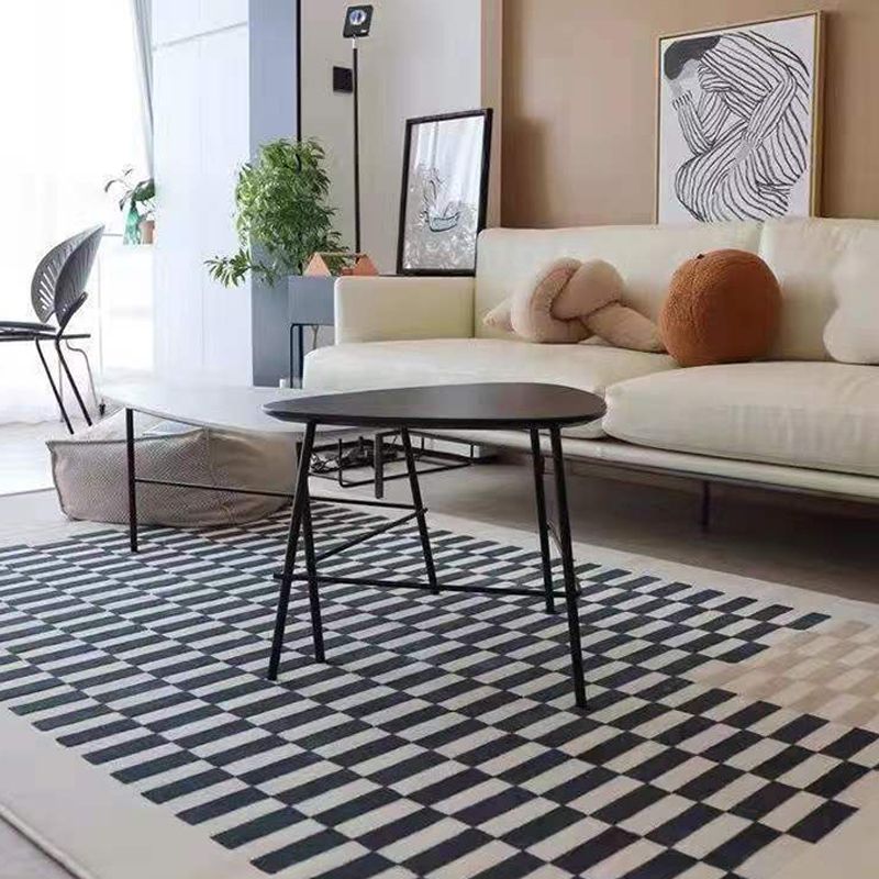 Black Checkerboard Rug Polyester Modern Rug Non-Slip Backing Rug for Home Decor