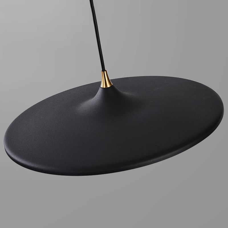 Pendentif en forme d'OVNI nordique Pendoir suspendu coloré pour le salon