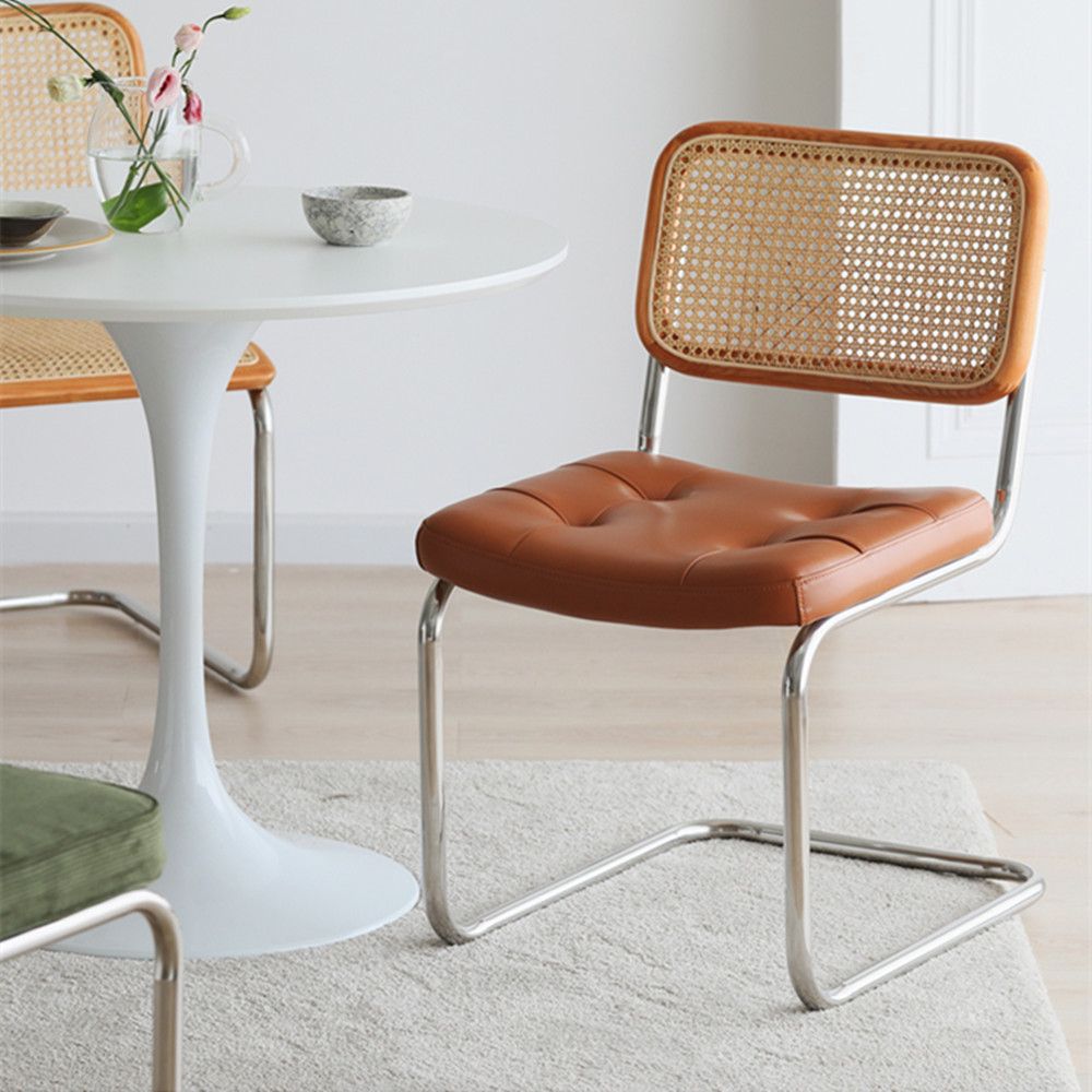 Eigentijdse metalen eetstoelen dineren open achterste armloze zijstoelen voor keuken