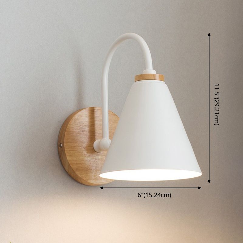 Lámpara de pared única de hierro forjado en moderna luz de pared de domo de madera de estilo conciso para espacios interiores