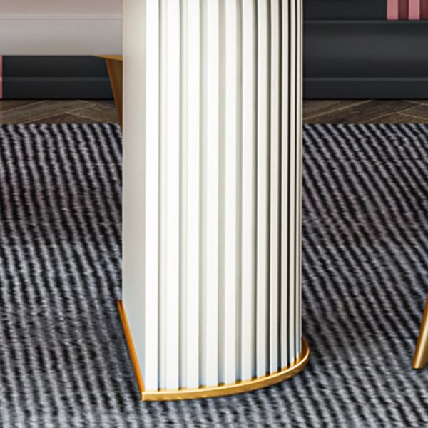 Ovaal gesinterde stenen eettafel moderne tafel in wit met metalen dubbele voetstukbasis