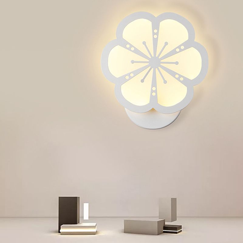 Modern Flower Shape Wall Light Sconces White 1 Light Sconces Light for Living Room