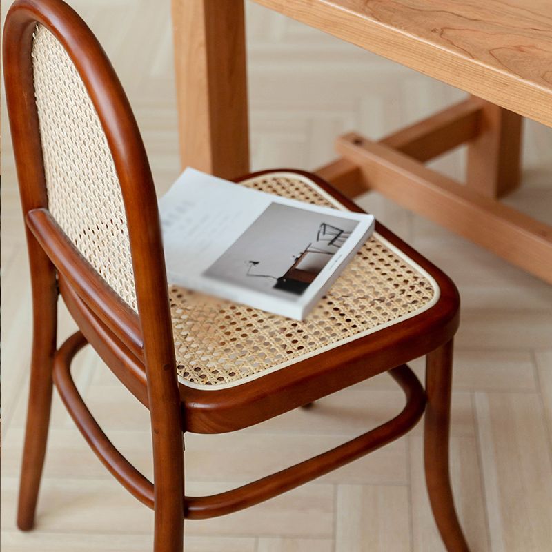 Silla sin brazos de comedor de madera tradicional, silla lateral de comedor con respaldo abierto para uso en restaurantes
