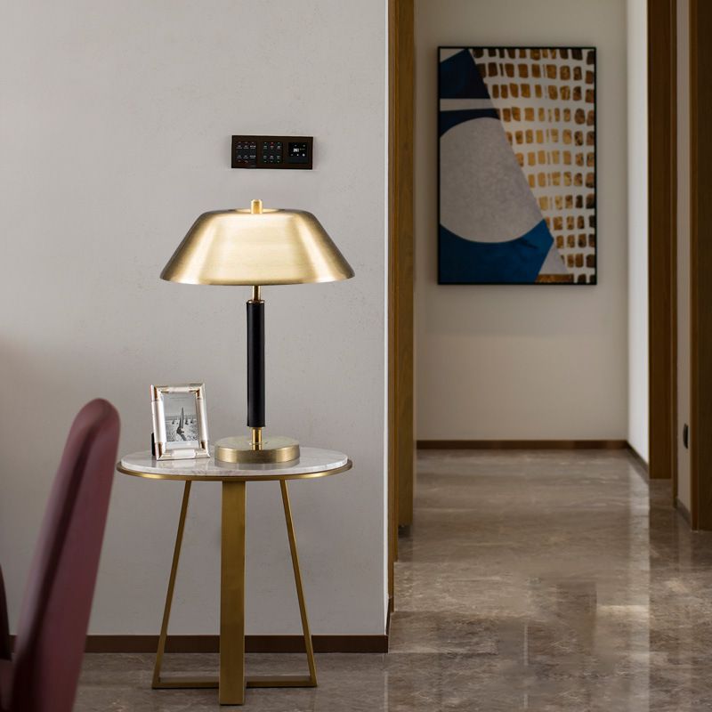 Single Light Postmodern Black Gold Metal  Bedroom Living Room Desk Lamp