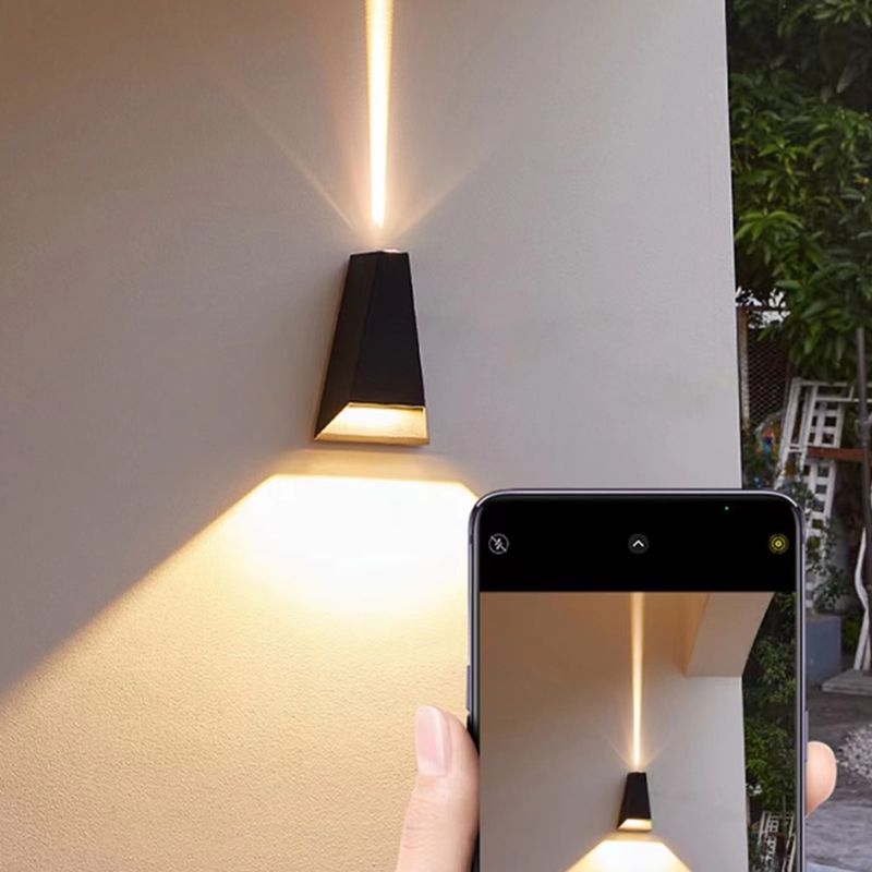 Nordic Style Aluminum Wall Light Trapezoid Shape LED Wall Lamp for Outdoor